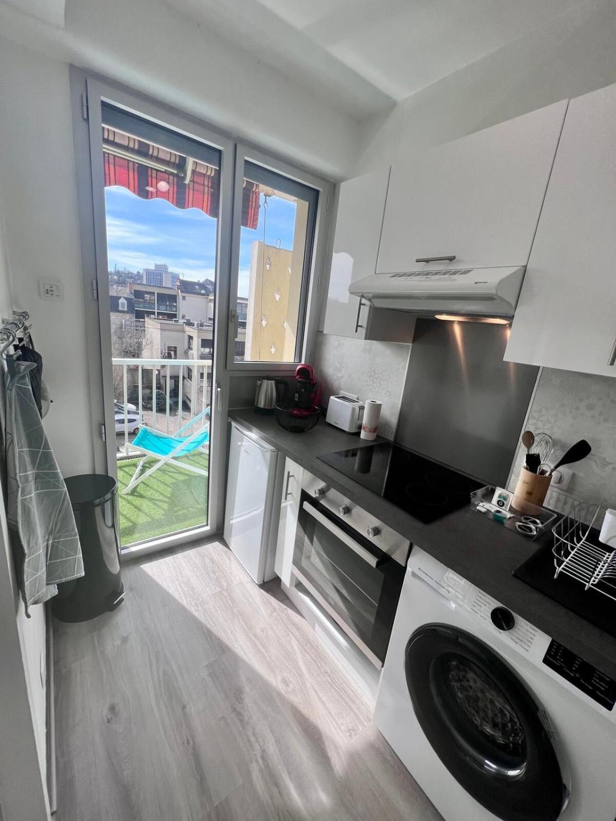 Casa Bert - T2 Avec Parking&Balcon En Centre Ville Brive-la-Gaillarde Bagian luar foto